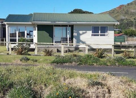 1 Point Road, Mōkau