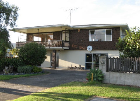 1523 CLEVEDON-KAWAKAWA RD, Papakura, Auckland