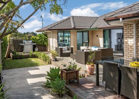 9 Fern Place, Beachlands, Auckland
