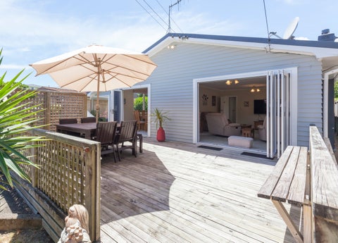 236 Rosetta Road, Raumati Beach, Paraparaumu