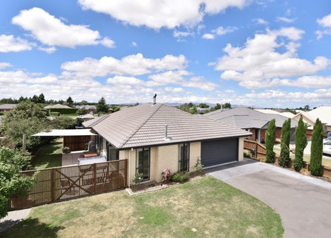 37 Rochester Crescent, Rolleston, Rolleston
