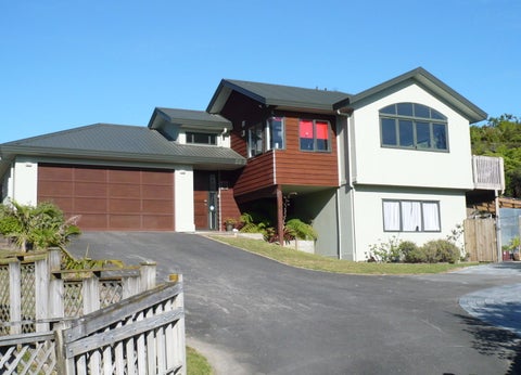 80 Roberta Crescent, Orewa, Orewa