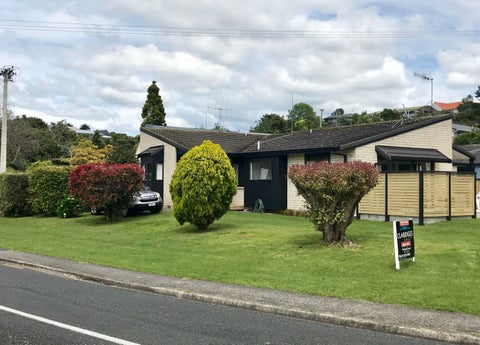 39 Pine Avenue, Otumoetai, Tauranga