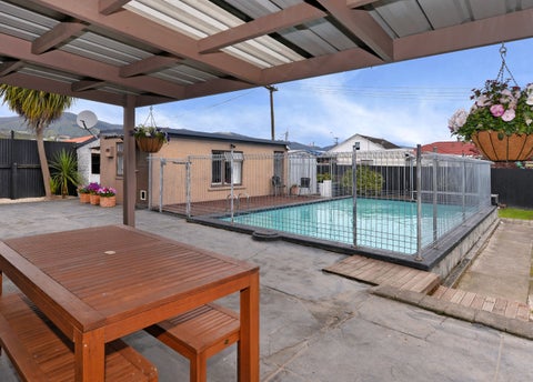 56 Parkers Road, Tahunanui, Nelson