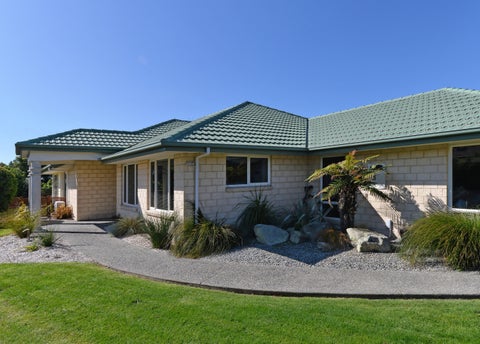 48 Hoult Crescent, Monaco, Nelson