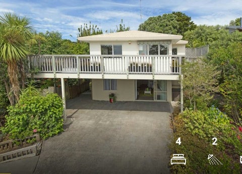 17 Pohutukawa Avenue, Red Beach, Red Beach