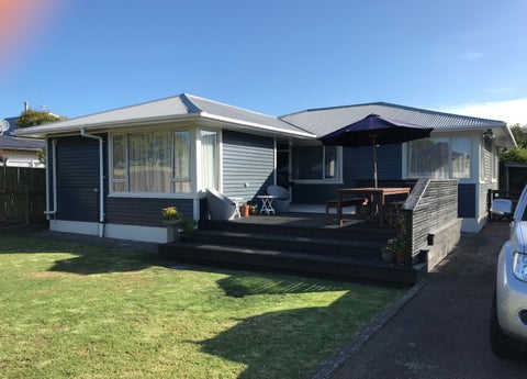 2 Konini Grove, Raumati Beach, Paraparaumu