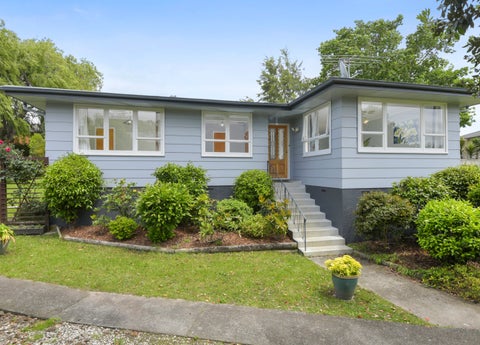 14 Dellwood Avenue, Henderson, Auckland