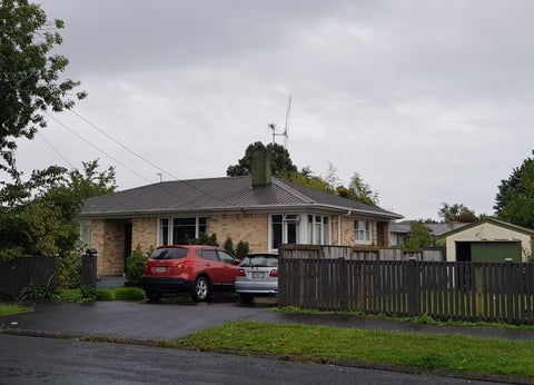 229 Fox Street, Hamilton East, Hamilton