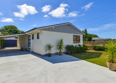 51 Sullivan Avenue, Mangere Bridge, Auckland