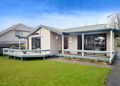 62 Churchouse Road, Greenhithe, Auckland