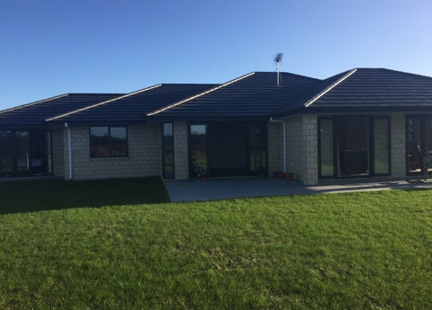 37 Edgeview Crescent, Fitzroy, Hamilton