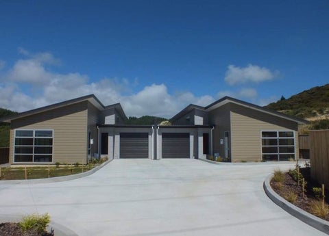 151B Navigation Drive, Whitby, Porirua