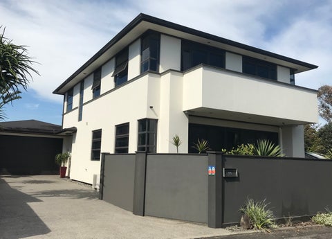 10 Kawaroa Lane, New Plymouth, New Plymouth