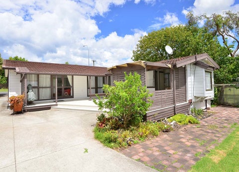 864 Whangaparaoa Road, Manly, Whangaparaoa