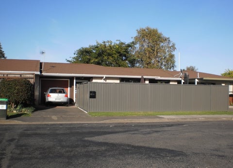 801B Alexandra ST, Mayfair, Hastings