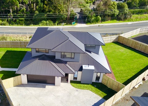 8 Stratford Court, Fitzherbert, Palmerston North