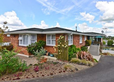 112 Dinsdale Road, Dinsdale, Hamilton