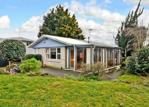 15 Ross View Terrace, Dinsdale, Hamilton