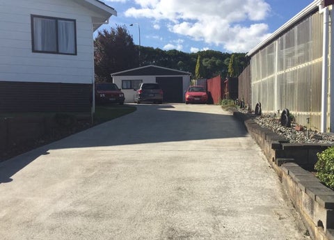15 Dahlstrom Grove, Kelvin Grove, Palmerston North