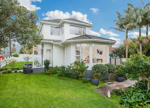 1/1A Bayview RD, Hauraki, Auckland