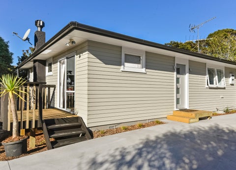 27 Aplin Place, Birkdale, Auckland