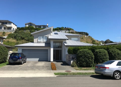 8 Sedgley Grove, Churton Park, Wellington