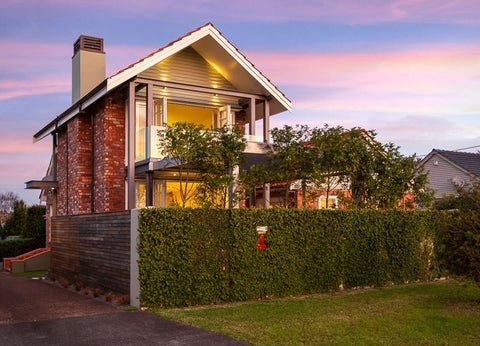 4 Eversleigh Road, Belmont, Auckland