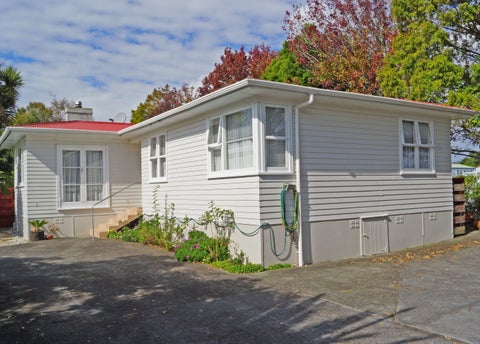 26 Pinedale Place, Henderson, Auckland