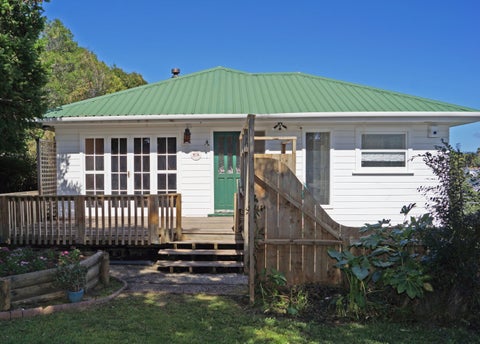 1/84 West Coast Road, Glen Eden, Auckland