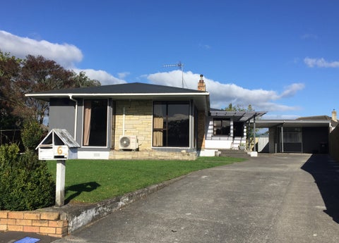 6 Appleby Place, Awapuni, Palmerston North