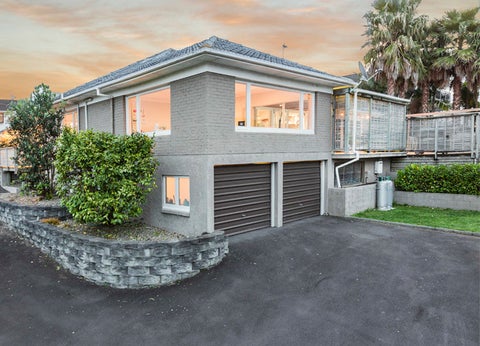 2/14 Watene Road, Panmure, Auckland