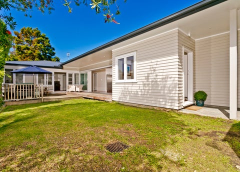5 Alamein Avenue, Belmont, Auckland