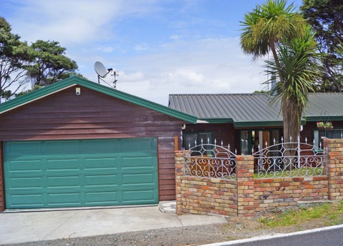 78 Crows Road, Swanson, Auckland