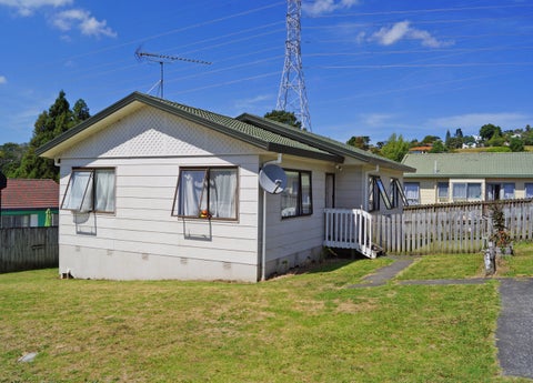 28 Faram Place, Massey, Auckland