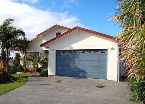 16 Gerda Place, Ranui, Auckland