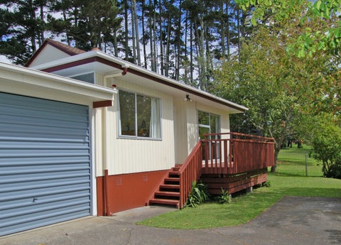 2/7 Putney Place, Ranui, Auckland