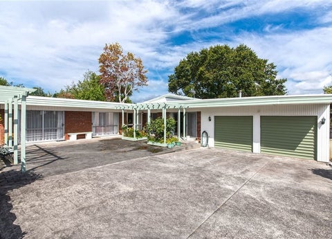 68B Te Atatu Road, Te Atatu South, Auckland