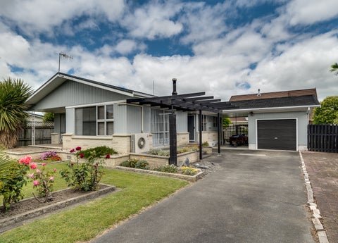 24 Kent Terrace, Taradale, Napier