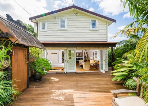 1/10 Wernham Place, Northcote, Auckland