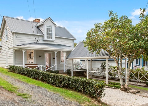 2 Hornes Lane, Onehunga, Auckland