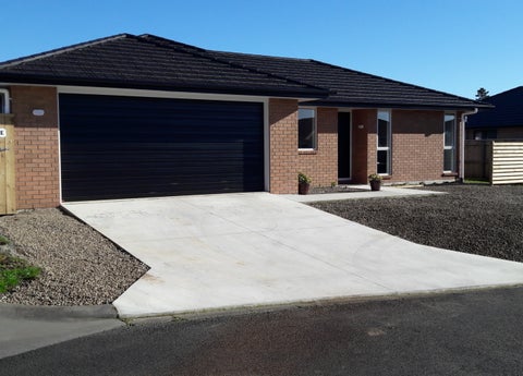 9E Estate Grove, Inglewood, Inglewood