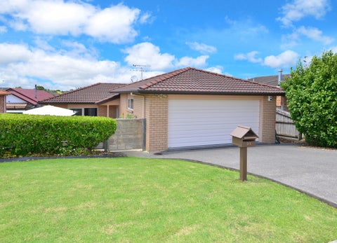 35 Chesterfield Way, Orewa, Orewa