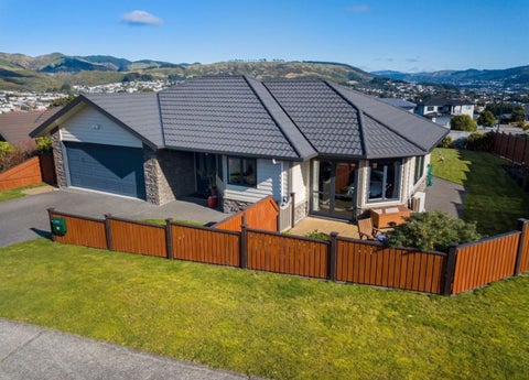 14 Nelson Avenue, Aotea, Porirua