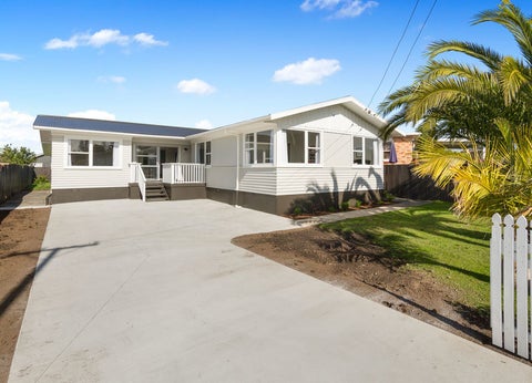 7 Lynette Place, Mangere, Auckland