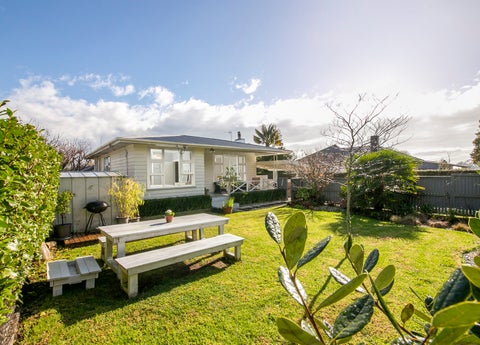 12 Koromiko Street, New Lynn, Auckland