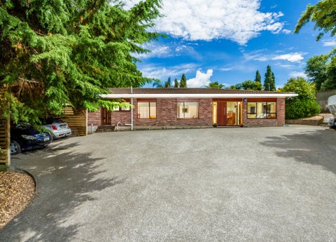 16 Capricorn Place, Browns Bay, Auckland
