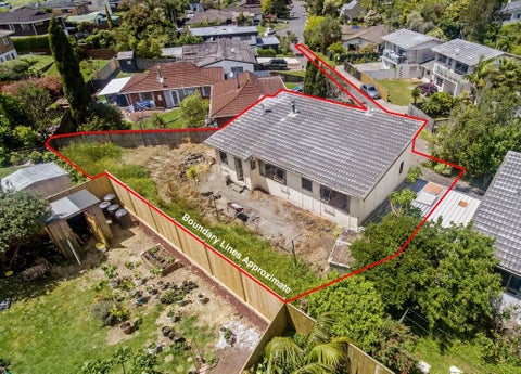 1/35 Sandiacre Way, Browns Bay, Auckland