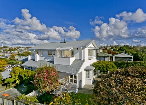 1/14 Kiteroa Terrace, Rothesay Bay, Auckland