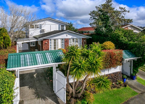 35 Northumberland Avenue, Belmont, Auckland